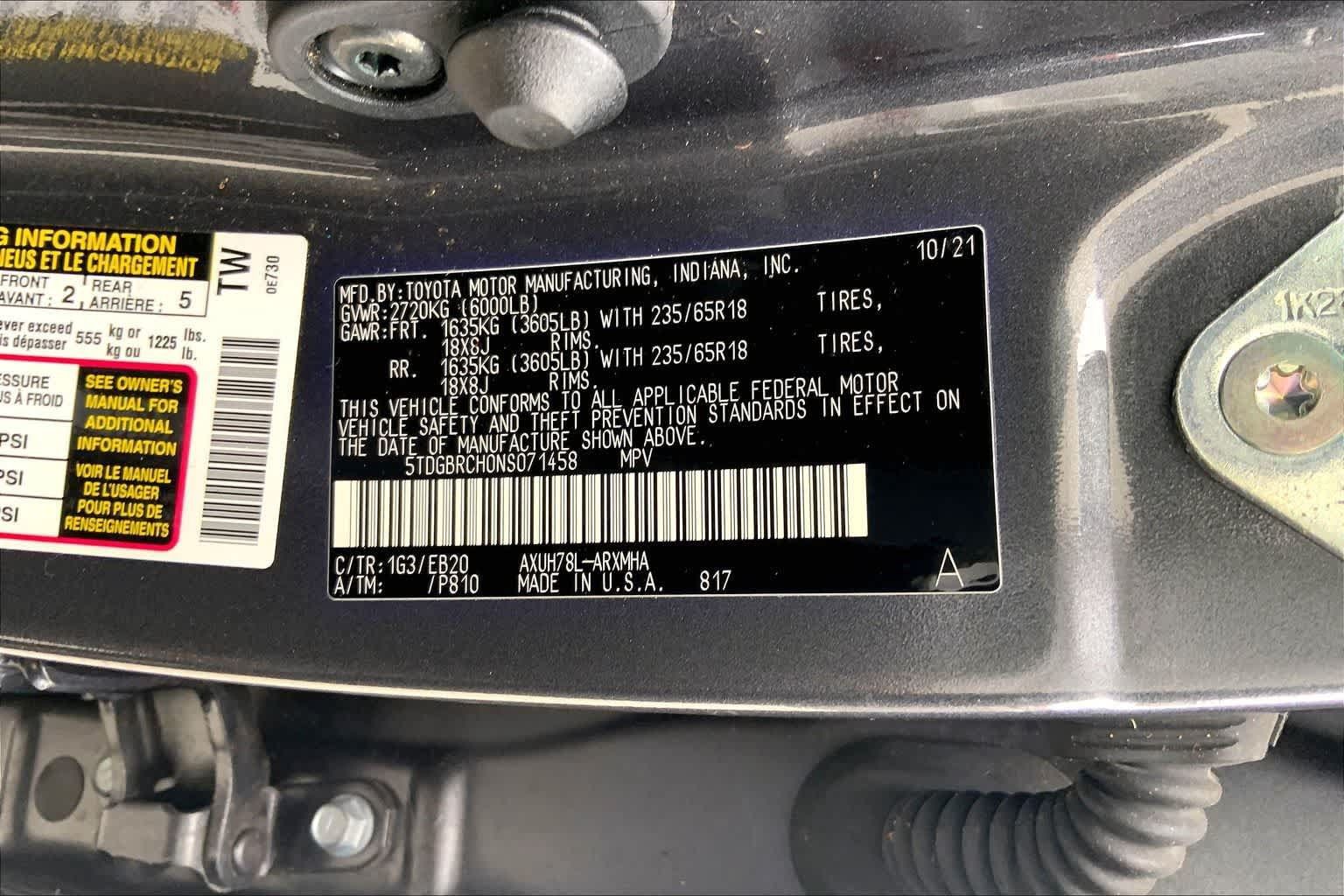 Used 2022 Toyota Highlander XLE AWD/4WD image 20
