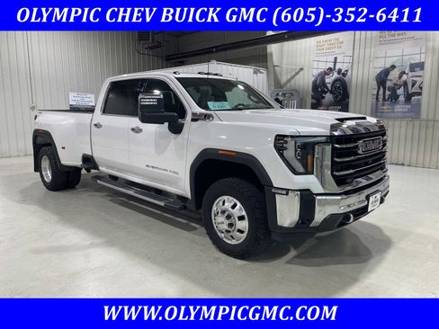 Used 2024 GMC Sierra 3500 SLT w/ SLT Premium Package image 1