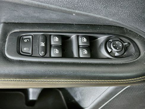 Used 2020 Jeep Compass Limited AWD/4WD image 15
