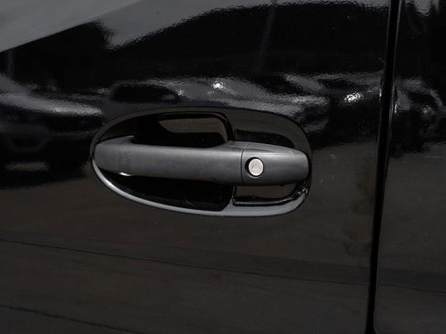 Used 2025 Mercedes-Benz Sprinter 2500 w/ Dashboard Charging Package image 44