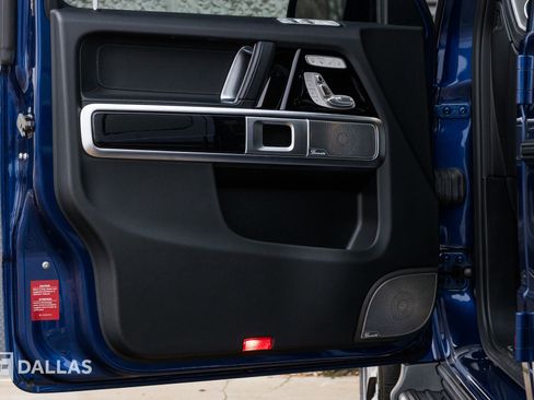 Used 2022 Mercedes-Benz G 63 AMG 4MATIC w/ G Manufaktur Interior Package image 22