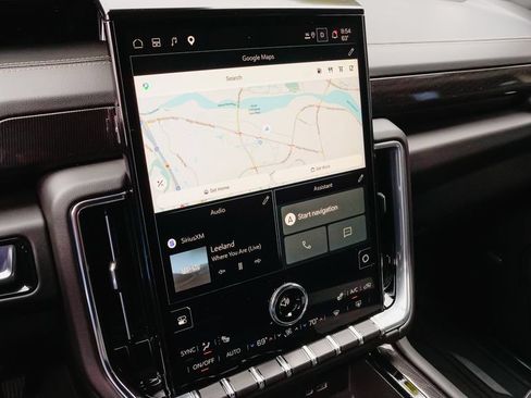 Used 2025 GMC Yukon Elevation RWD image 20
