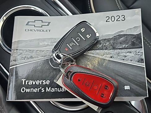 Certified 2023 Chevrolet Traverse Premier w/ Redline Edition image 31