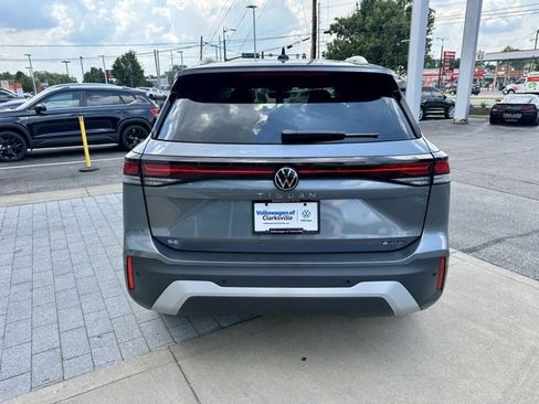 New 2025 Volkswagen Tiguan SE image 6