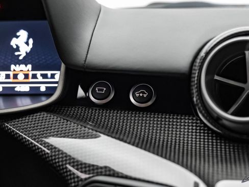 Used 2017 Ferrari F12 Berlinetta RWD image 77