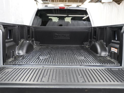 Used 2023 Ford F150 XLT image 7