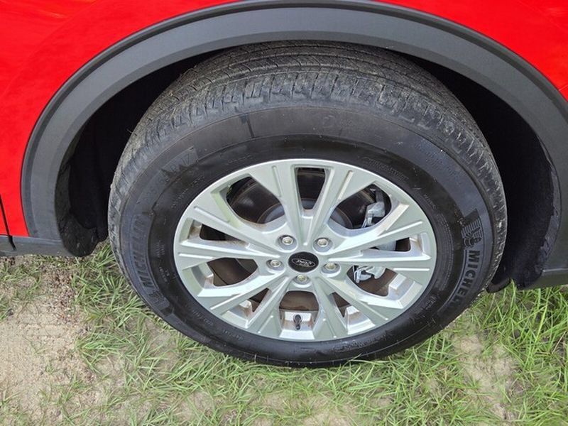 Used 2024 Ford Escape Active w/ Tech Pack #1 FWD image 14