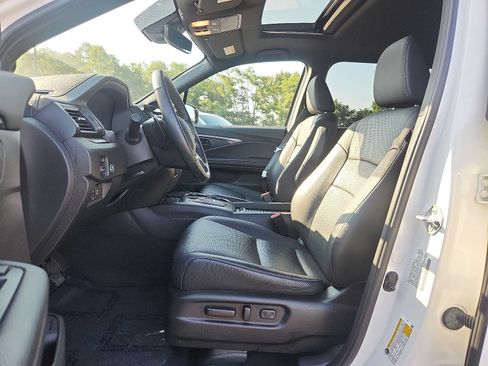 Certified 2023 Honda Passport EX-L image 13