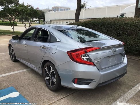 Used 2018 Honda Civic Touring image 6