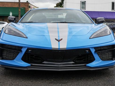 Used 2021 Chevrolet Corvette Stingray Premium Conv w/ Z51 Performance Package RWD image 19