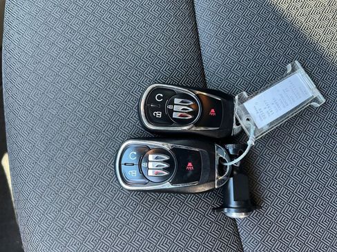 Used 2025 Buick Encore GX Preferred image 22