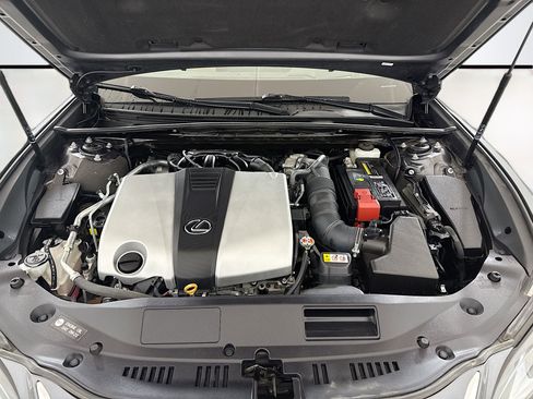 Certified 2023 Lexus ES 350 Luxury w/ Accessory Package (Z2) image 28