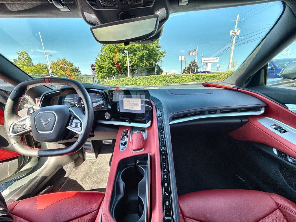 Used 2024 Chevrolet Corvette Stingray Preferred Cpe w/ 2LT RWD image 18
