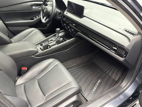 Used 2024 Honda Accord Touring image 26