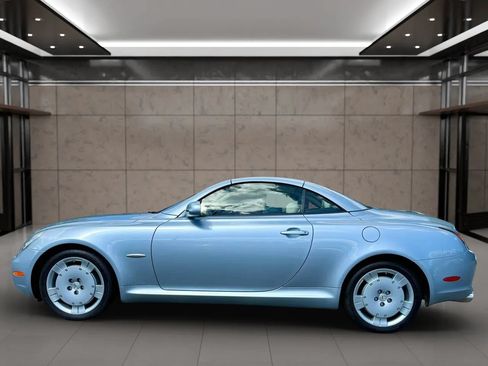 Used 2004 Lexus SC 430 Convertible RWD image 5