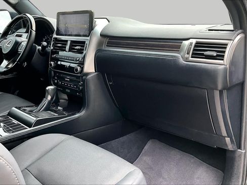 Used 2023 Lexus GX 460 Premium w/ Accessory Package AWD/4WD image 19