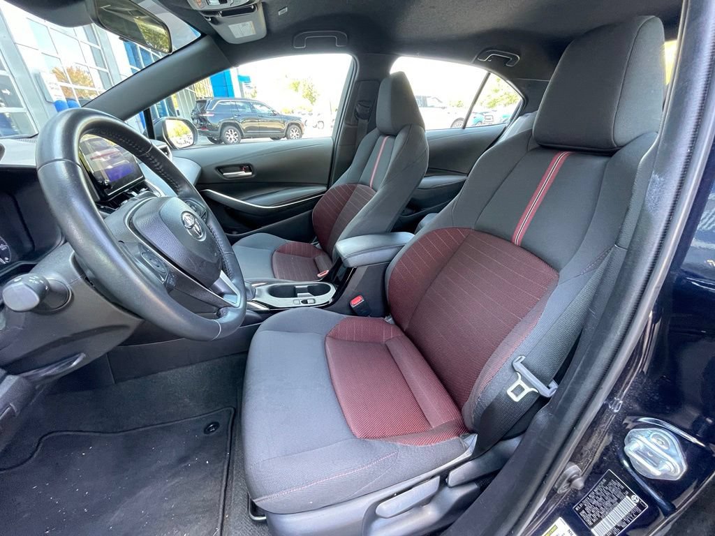Used 2025 Toyota Corolla SE FWD image 22