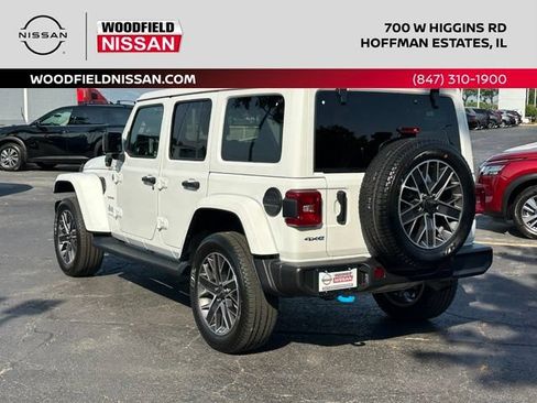 Used 2023 Jeep Wrangler Unlimited Sahara w/ Cold Weather Group AWD/4WD image 5
