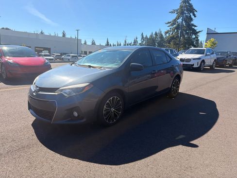 Used 2014 Toyota Corolla S FWD image 2