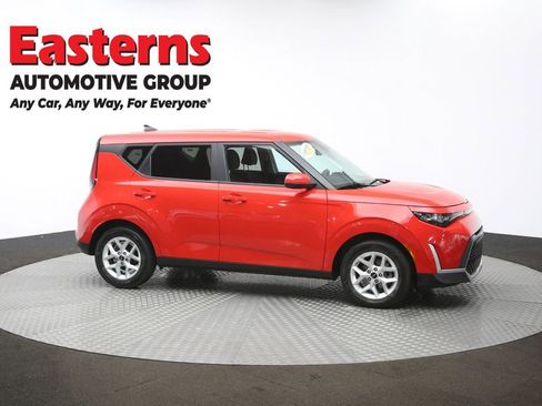 Used 2024 Kia Soul LX w/ Option Group 015 FWD image 46