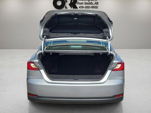 Used 2025 Toyota Camry LE image 8