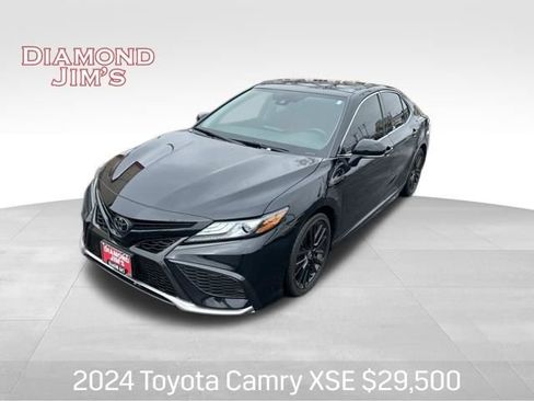 Used 2024 Toyota Camry XSE w/ Cold Weather Package AWD/4WD image 1