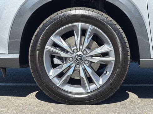 Used 2025 Acura ADX AWD image 37