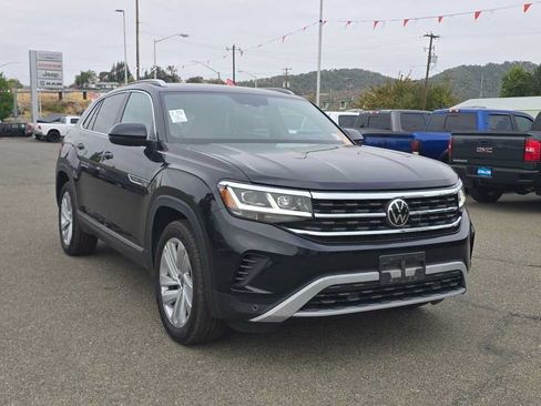 Used 2021 Volkswagen Atlas Cross Sport SEL AWD/4WD image 11