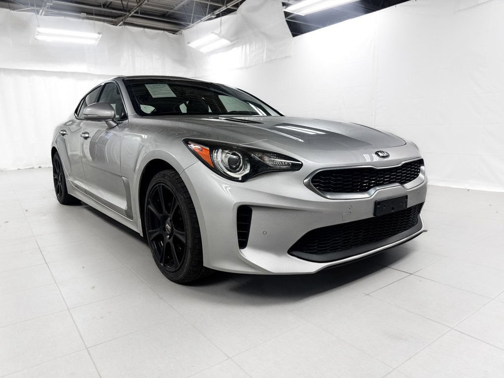 Used 2018 Kia Stinger AWD/4WD image 8
