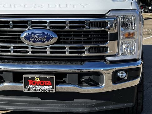 Used 2024 Ford F250 XLT image 8