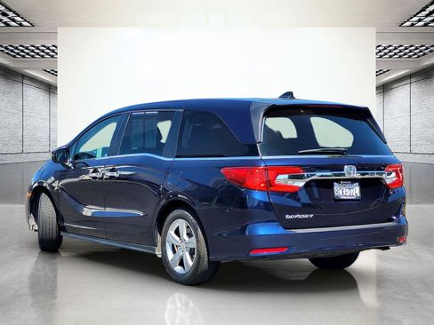 Used 2018 Honda Odyssey EX-L image 8