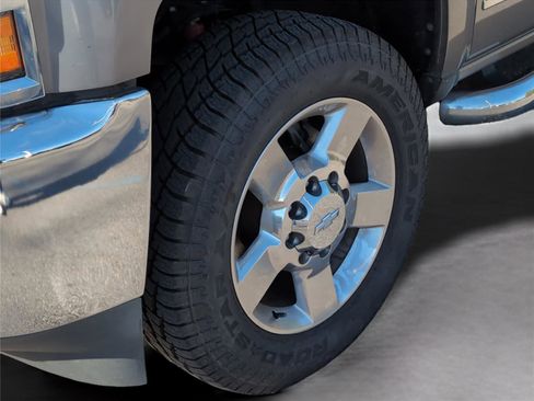 Used 2017 Chevrolet Silverado 2500 LTZ w/ Vortec Plus Package image 30