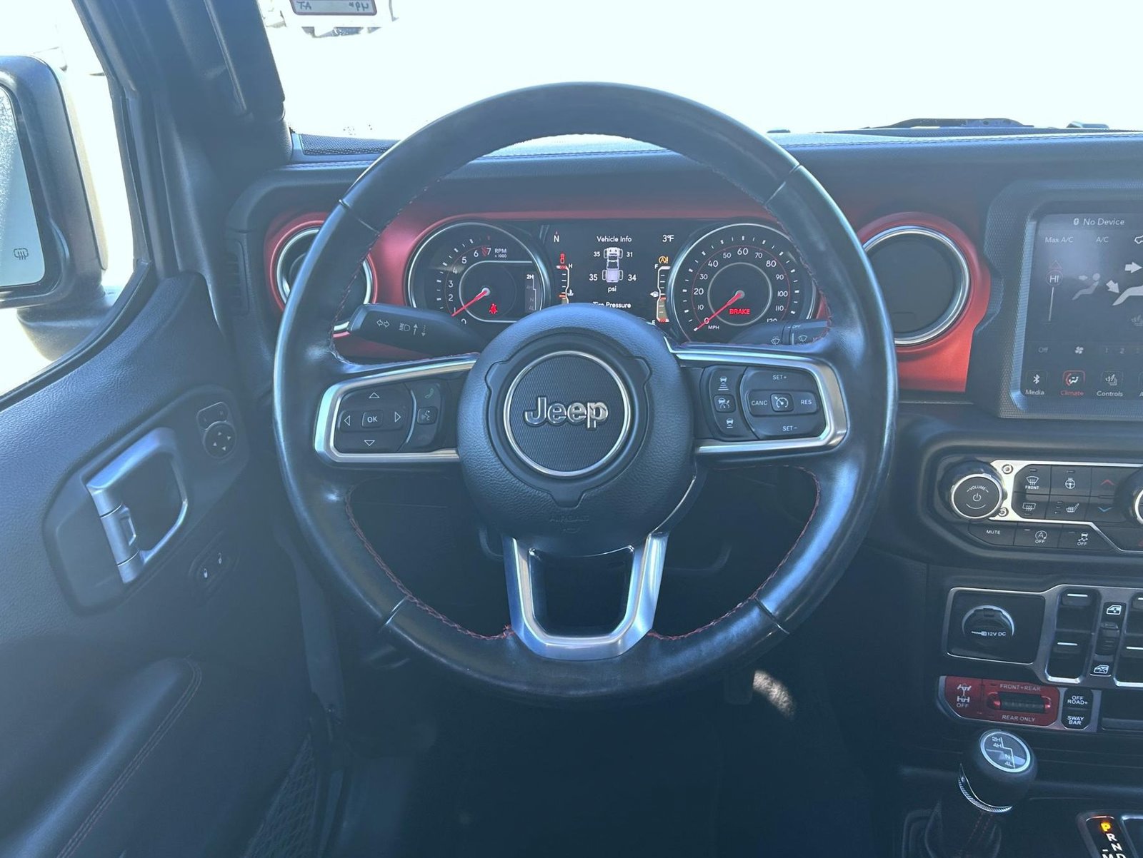 Used 2020 Jeep Gladiator Rubicon AWD/4WD image 12