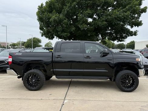Used 2020 Toyota Tundra SR5 w/ SR5 Upgrade Package RWD image 3