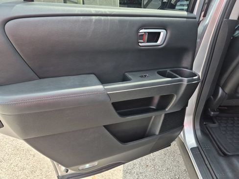 Used 2011 Honda Pilot EX-L image 24