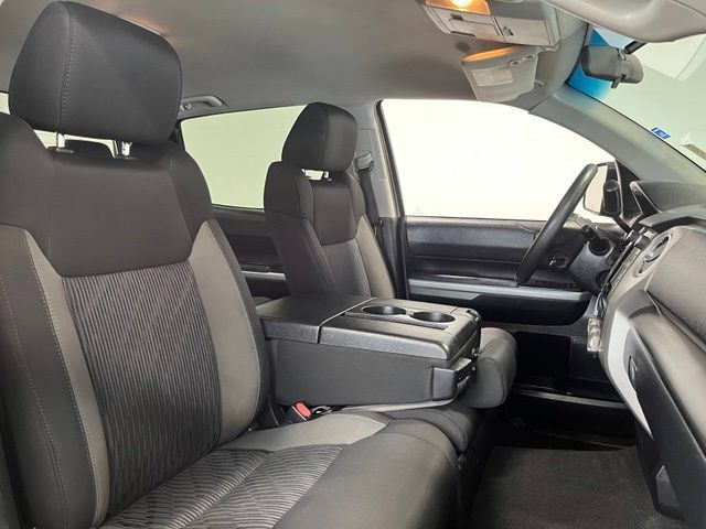 Used 2017 Toyota Tundra SR5 RWD image 10
