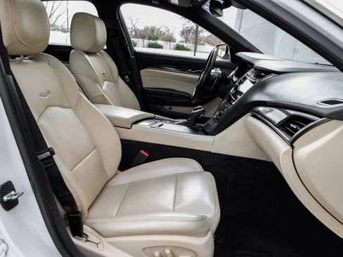 Used 2018 Cadillac CTS Luxury image 40