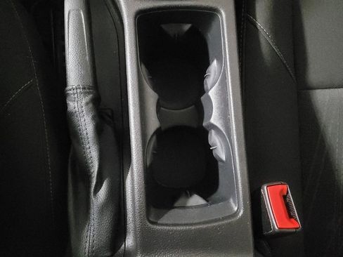 Used 2015 Ford Focus SE image 26