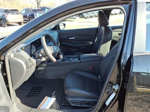 New 2026 Nissan Sentra SR image 6