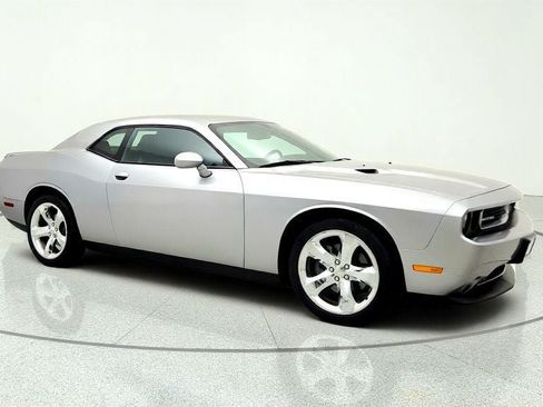 Used 2013 Dodge Challenger SXT w/ Super Sport Group RWD image 3