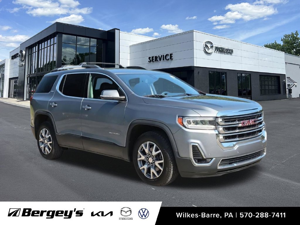 Used 2021 GMC Acadia SLT w/ LPO, Floor Liner Package AWD/4WD image 3