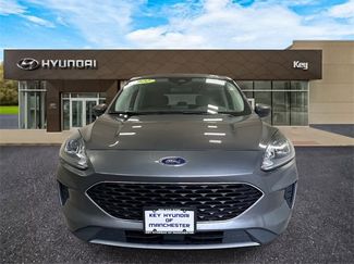 Used 2022 Ford Escape SE video 2