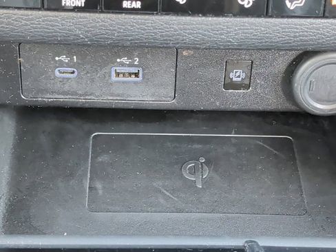 Used 2024 Mitsubishi Outlander SE image 6