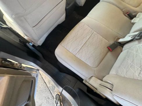 Used 2015 Ford Explorer FWD image 13