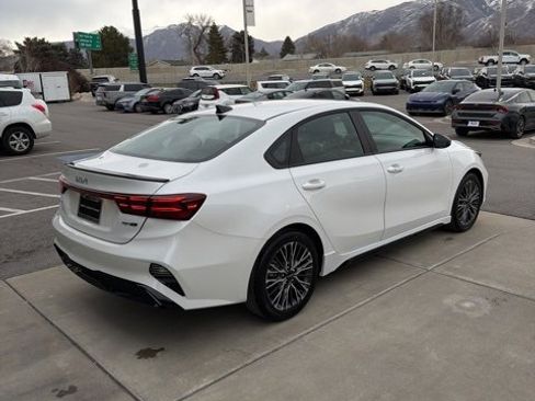 Certified 2024 Kia Forte GT-Line w/ GT-Line Premium Package image 4