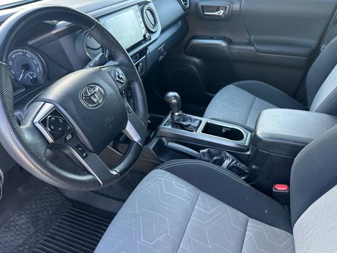 Certified 2023 Toyota Tacoma TRD Sport image 9