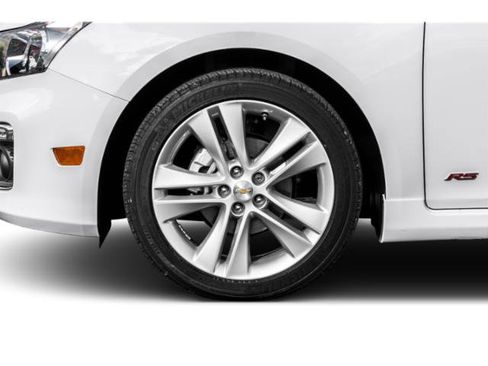 Used 2015 Chevrolet Cruze LTZ w/ Sun, Sound and Sport Package FWD image 14