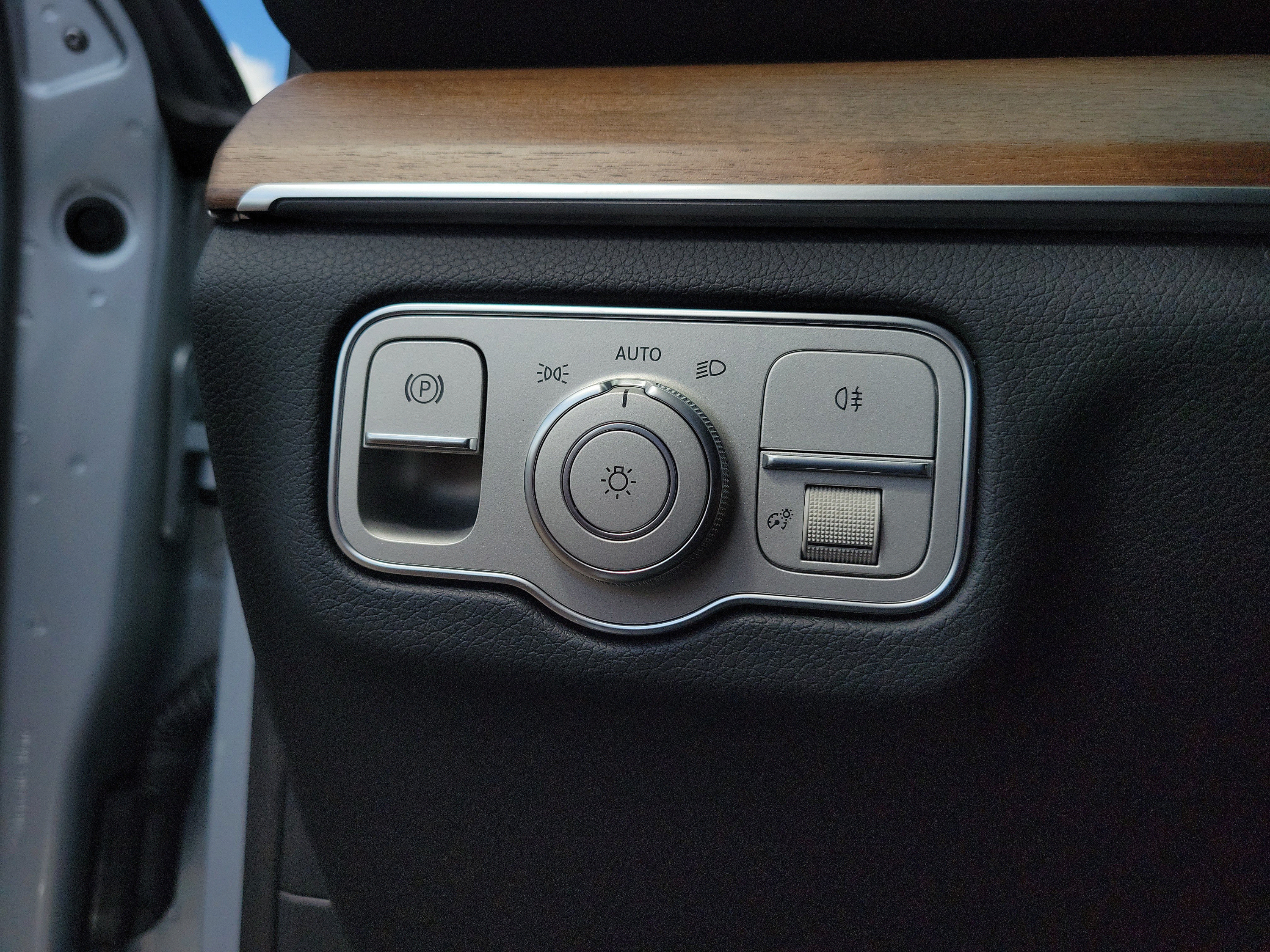 Certified 2026 Mercedes-Benz GLE 350 4MATIC image 18