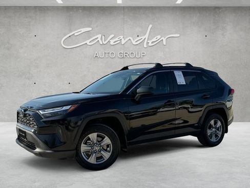 Used 2024 Toyota RAV4 LE AWD/4WD image 1