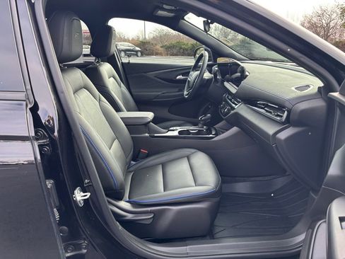 Used 2024 Buick Envista Sport Touring w/ Convenience I Package image 22